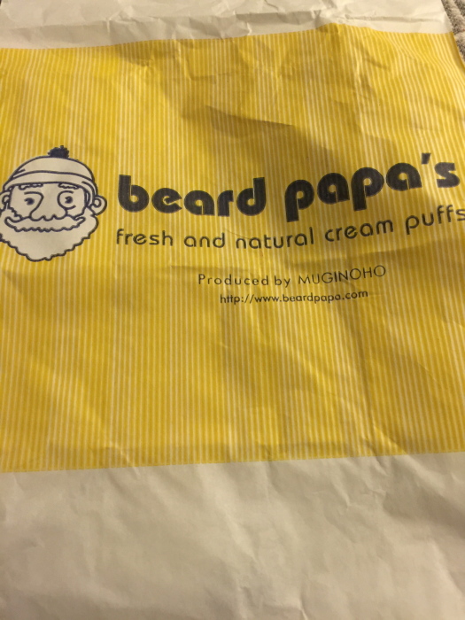 beard papa、ビアードパパ　シュークリーム in ボストン_e0345436_09174939.jpg