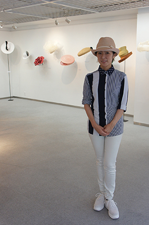 石田欧子 帽子展 「LE COUP DU CHAPEAU−パリの後で」開催中です!_f0171840_14434218.jpg