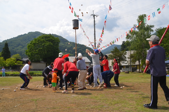 老いも若きも_c0202242_8303421.jpg