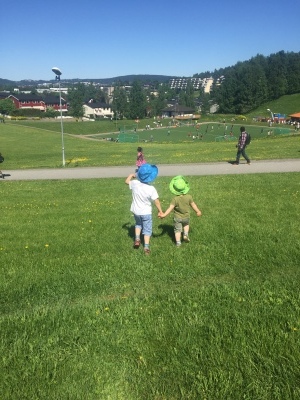 a0329149_15062208.jpeg