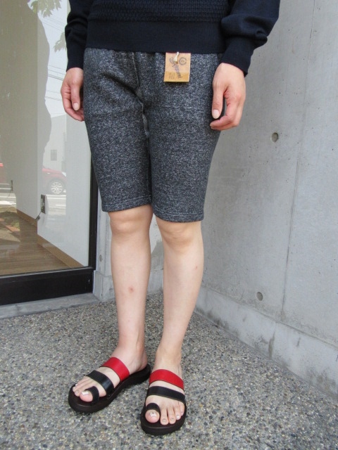 夏の定番！？　Kapani ･･･ SWEAT SHORT PANTS (BLACK MELANGE色・サイズ別注)！♪！_d0152280_18252691.jpg