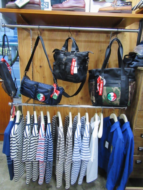 今時期に丁度好い本格イタリーBAG:DESERTIKA (MADE in ITALY)!★!_d0152280_22141041.jpg