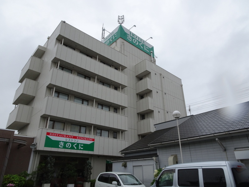 梅雨だ！雨だ！ボランティア活動休止だ！_c0108460_17391642.jpg