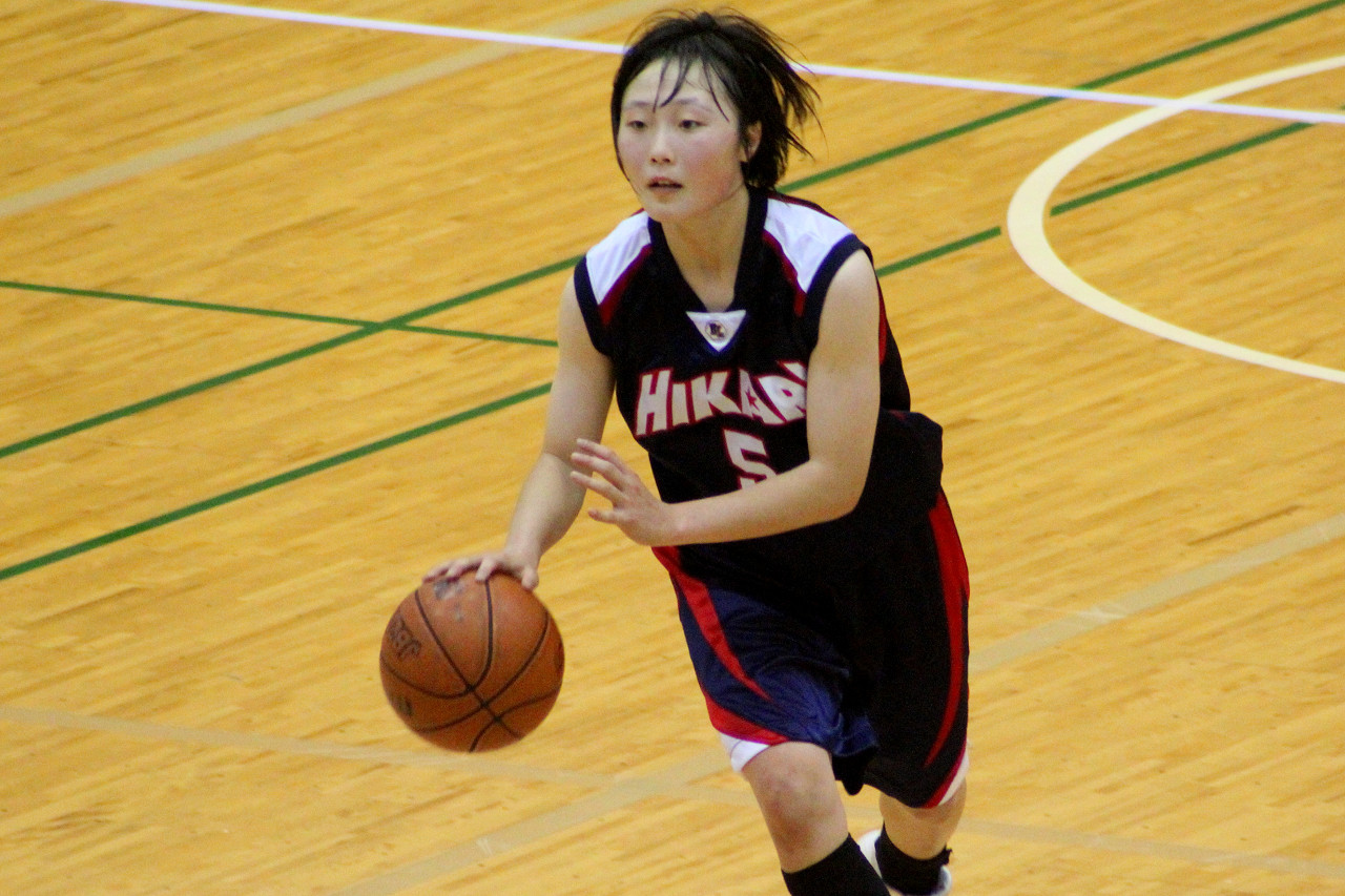 誠英vs光（平成28年度山口県高校総体バスケットボール競技（女子）準決勝）_b0341242_04445615.jpg