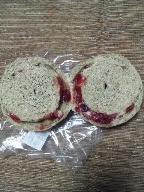 roll 緑茶クランベリーチョコ(もっちり)_f0076001_22121434.jpg