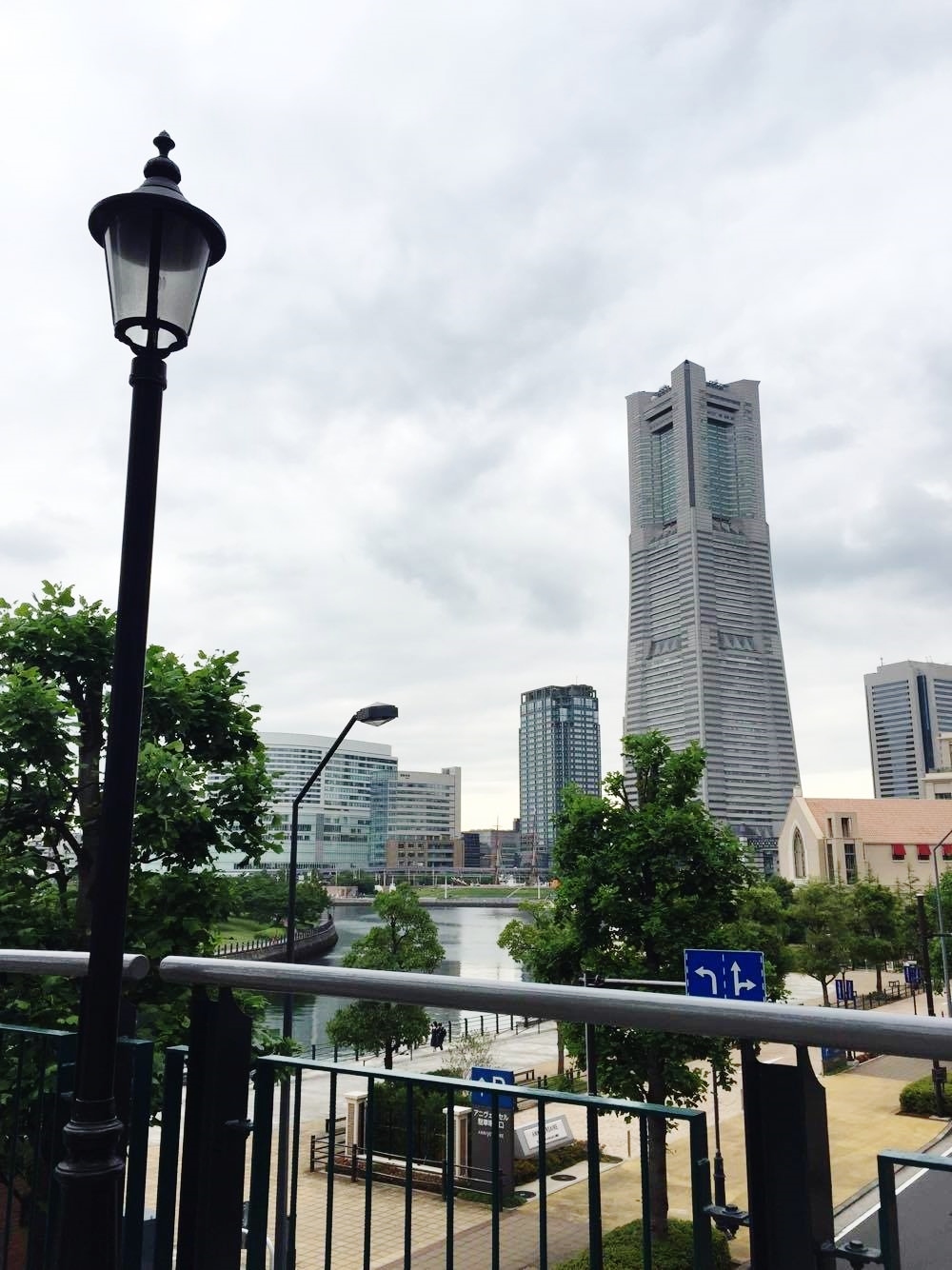 横浜へ 1_f0180307_15314487.jpg
