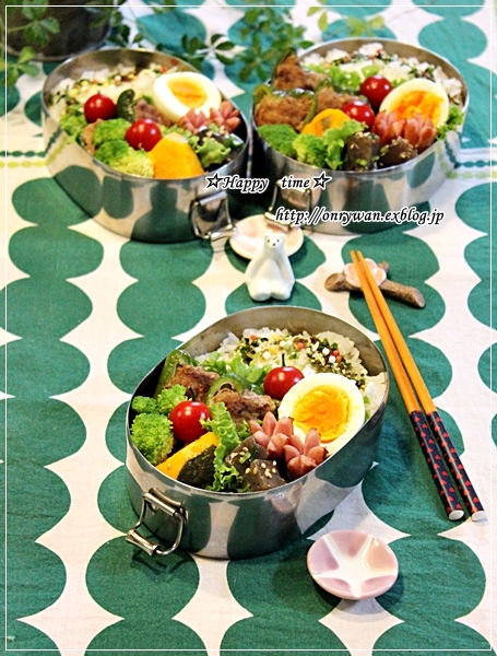 ピーマンの肉詰め弁当とクグロフでアーモンドミルクパン♪_f0348032_19071413.jpg