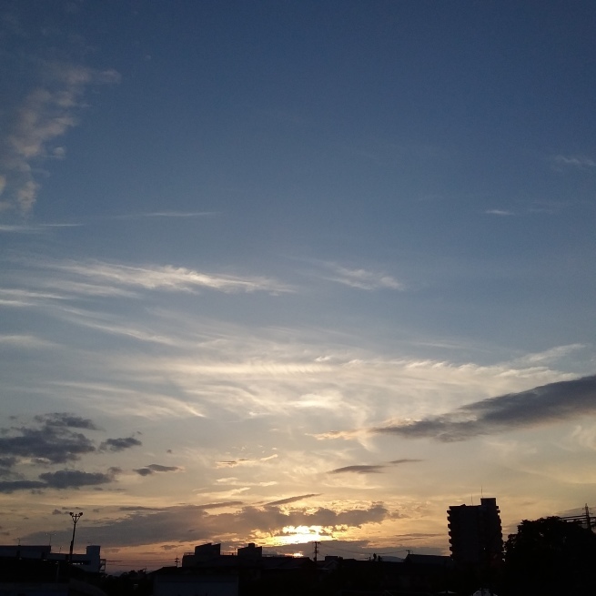 空_a0157156_22171413.jpg