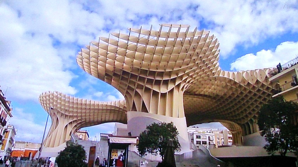 Metropole parasol 世界ふれあい街歩きでみるセビリアの都市観光開発_c0002171_13649.jpg