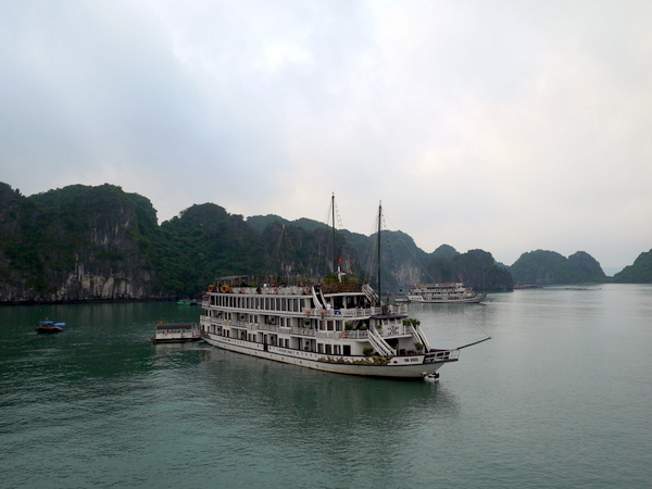 b0358575_05422391.jpg