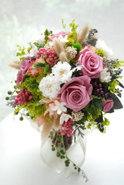 ピンクローズと小花のクラッチブーケ!_a0136507_21350159.jpg