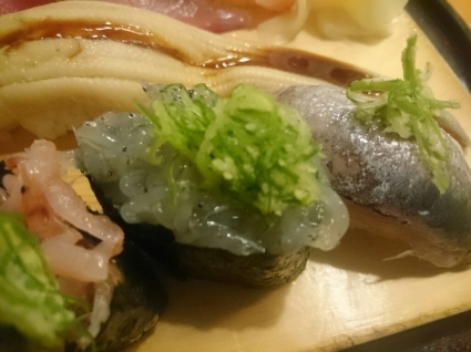 6/10 沼津魚がし鮨アスティ静岡店 ランチ沼津握り+キリン一番搾り静岡づくり_b0042308_23085102.jpg