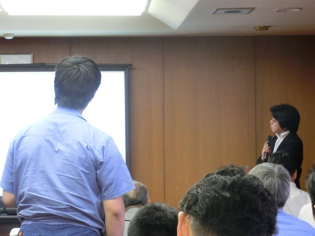富士市がCNF実用化への強い決意を込めて開催した「第1回富士市CNF研究会」_f0141310_712147.jpg