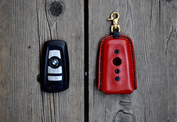 BMW leather key cover_b0172633_21111763.jpg
