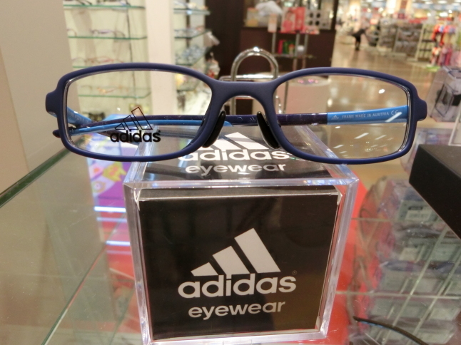 Adidasメガネフレーム入荷しました メガネのノハラ イオン洛南 京都 子供メガネ専門店 トゥインクルキッズ メガネのノハラ イオン洛南店 Staff Blog Nohara