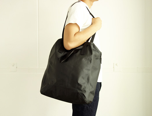 【ARC\'TERYX VEILANCE】 Nomin Pack & Seque Tote_f0226045_20532316.jpg