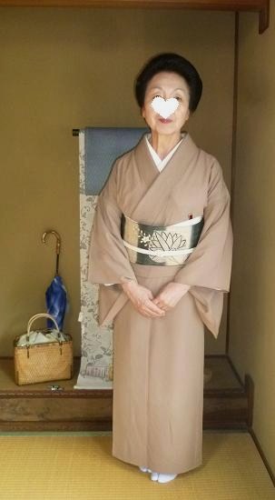 茶道の先生、単衣の色無地・菊水鉾のお茶券_f0181251_1735225.jpg