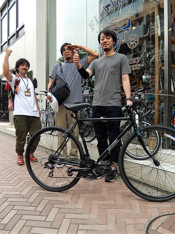 6月11日 渋谷 原宿 の自転車屋 FLAME bike前です_e0188759_19574174.jpg