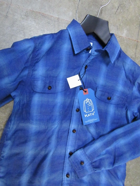 今時期の人気者・シャツ ・・・ Kato LINEN(麻)混 オンブレーCHECK SHIRTS!★!_d0152280_1113361.jpg