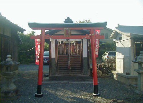 ●神社の造形―阿久刀神社_d0053294_294311.jpg