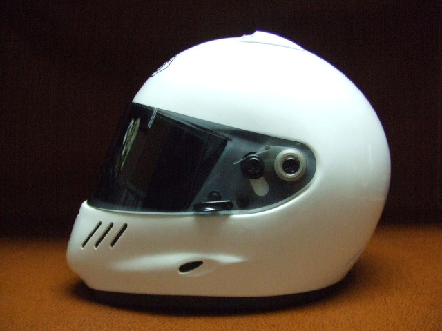 ヘルメットリペア HelmetRepair SHOEIワイバーン2 WYVERN II