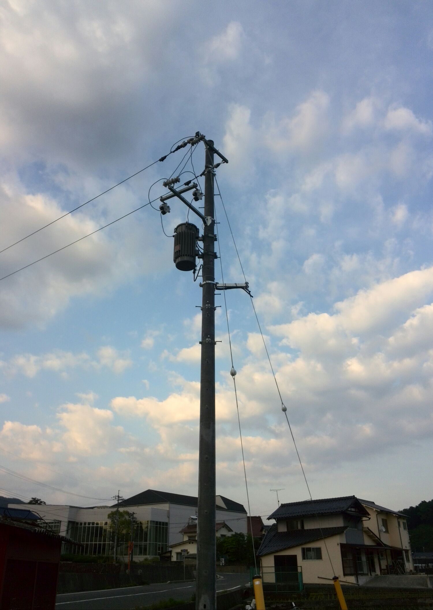 K様邸（廿日市市津田）太陽光発電システム工事 _d0125228_1943154.jpg