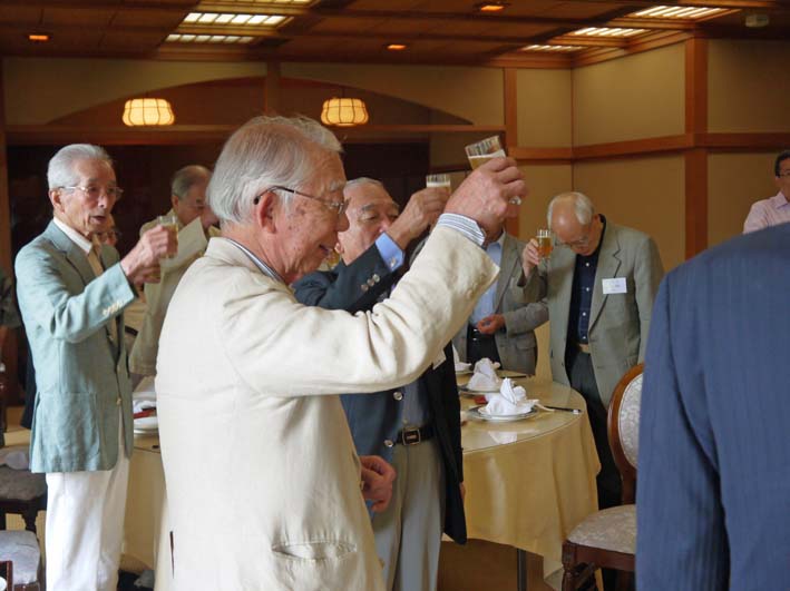 一橋大学の蓼沼学長が記念講演・第21回如水会鎌倉支部総会_c0014967_18164541.jpg