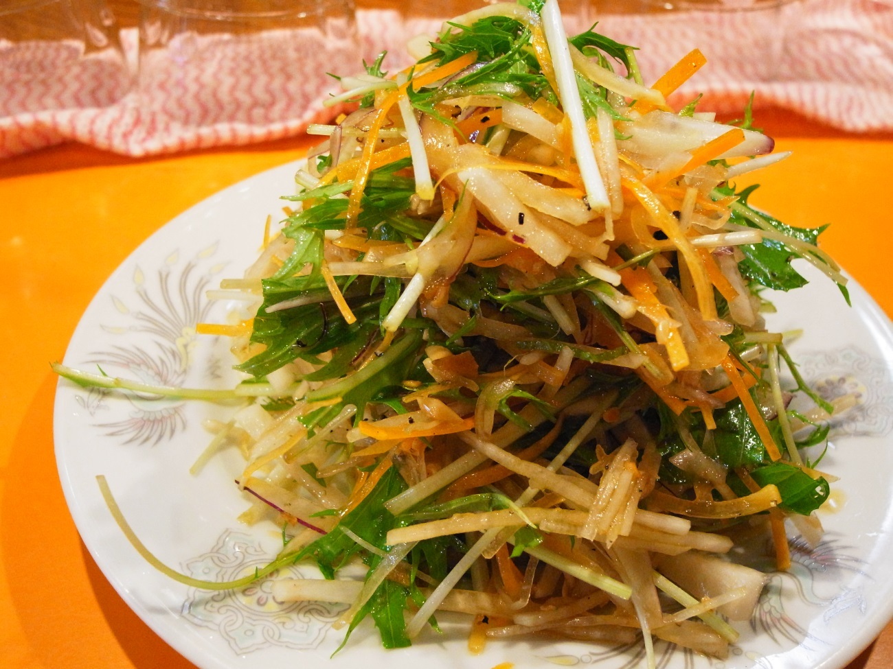 牛肉を使った至福のふわとろ飯〔広東料理 熊飯店／中国料理／JR大阪天満宮etc.〕_f0195971_08334570.jpg