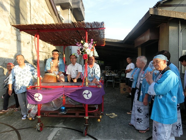 今年も参加させてもらった西仲町の山車の引き回し 吉原祇園祭2016_f0141310_704885.jpg