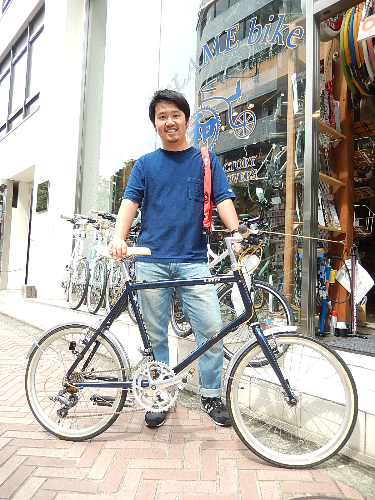 6月13日 渋谷 原宿 の自転車屋 FLAME bike前です_e0188759_12135860.jpg