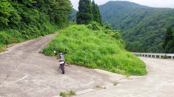 XT250 セロー 3  険道峠めぐり（高倉峠 冠山峠 巣原峠 温見峠）_a0339187_08164882.jpg