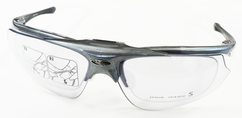 RUDYPROJECT度付き対応跳ね上げ式スポーツサングラスIMPULSE数量限定ミラーガン入荷!_c0003493_11383161.jpg