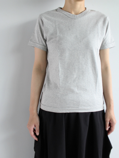 fit　フィットのS/S VネックTシャツ_b0139281_16511153.jpg