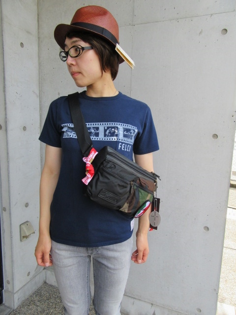 夏の大人の必須TEE★ FELCO PRINT TEE 。。。STYLE SAMPLE!♪!_d0152280_1112867.jpg