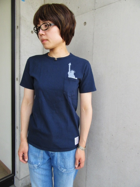 夏の大人の必須TEE★ FELCO PRINT TEE 。。。STYLE SAMPLE!♪!_d0152280_1141926.jpg