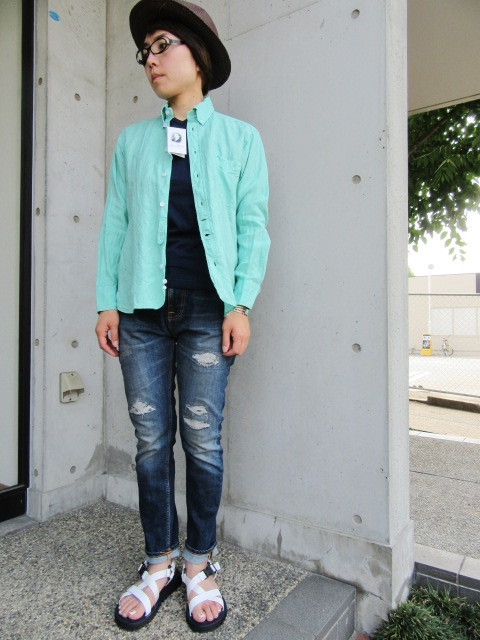夏の人気定番:LINEN(麻) B/D SHIRTS 。。。By James Mortimer_d0152280_16193276.jpg