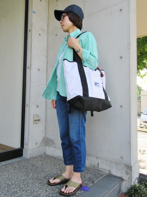 夏の人気定番:LINEN(麻) B/D SHIRTS 。。。By James Mortimer_d0152280_16213221.jpg