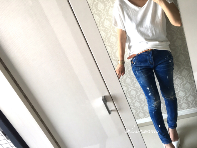 松ぼっくりポスターはあの部屋でシックリ!そして今週末はスーパーセールがやって来るヽ(´▽`)/_a0341288_09412162.jpg