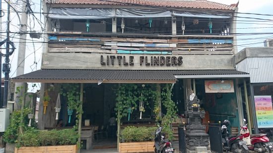 Little Flinders Cafe @ Jl. Pantai BatuBolong, Canggu (\'16年5月)_f0319208_5504046.jpg