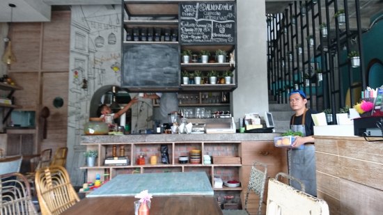 Little Flinders Cafe @ Jl. Pantai BatuBolong, Canggu (\'16年5月)_f0319208_6215043.jpg
