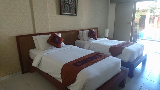 Uma Sri Hotel @ Jl. Bumbak, Kerobokan (\'16年5月)_f0319208_7522750.jpg