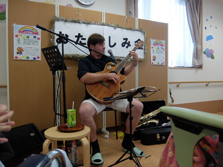 おたのしみ会_d0227518_13273858.jpg