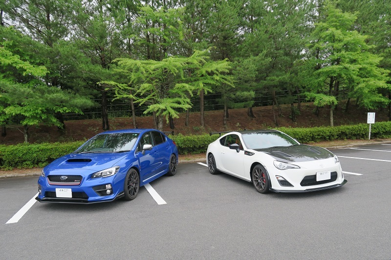 贅沢な86とメローペ_f0076731_20595345.jpg