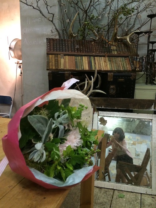 お花の教室(シャクヤク*スグリ*ブルーベリー)_f0324766_16075023.jpg