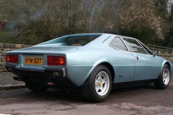 英国のDino308gt4_a0129711_20424071.jpg