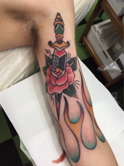 tattoos &お知らせ_c0198582_15272945.jpg