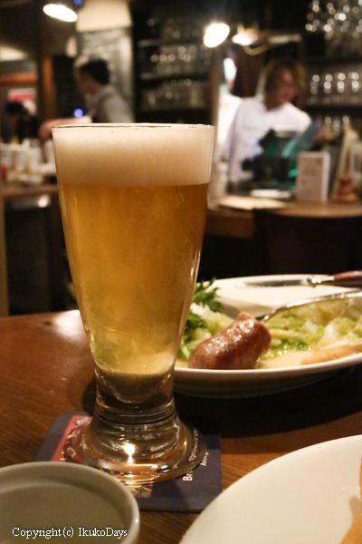 樽生ベルギービールと拘りのフードが頂ける ： 『ブルゴンディセ ヘイメル （Bourgondische HEMEL）』 渋谷_d0114093_0195189.jpg