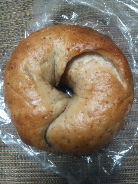 roll ライ麦クランベリーカシューナッツ(しっかり)_f0076001_22415571.jpg