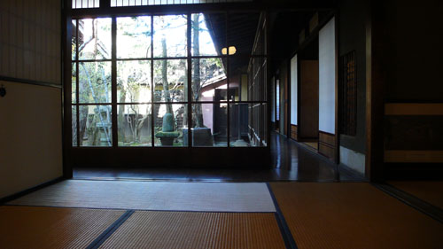 高山の民家_a0166284_1583443.jpg