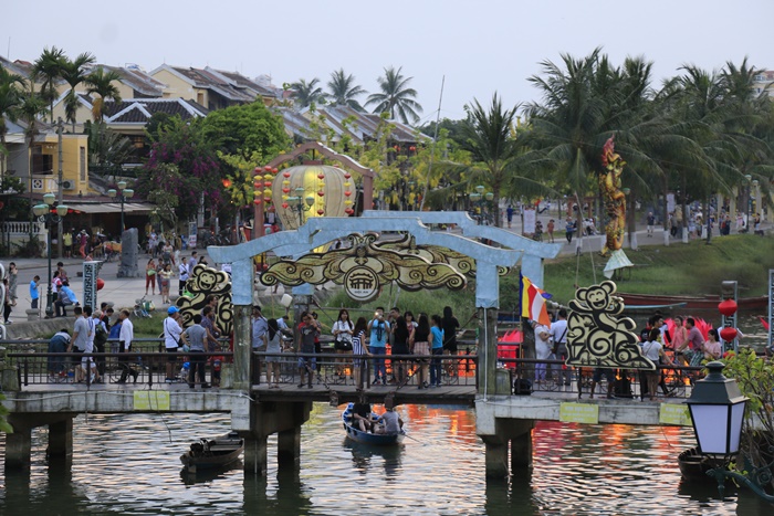 a0123003_23101694.jpg
